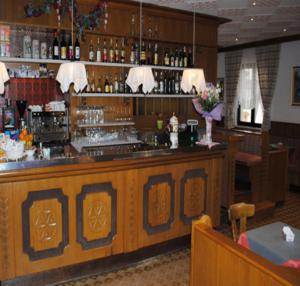Hôtel Bernard à Canazei Extérieur photo